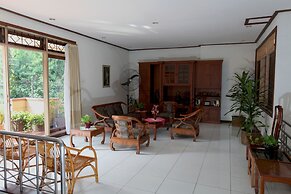 Pondok Asri Family Guest House