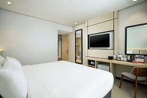 Swiss-Belexpress Jayapura