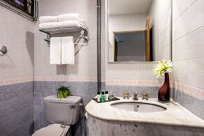 Far East Plaza Residences