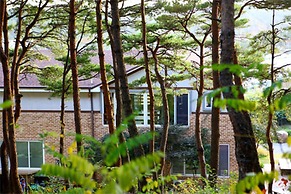 Casa Seorak Bed and Breakfast