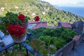 La Casa sul Blu Albergo Diffuso