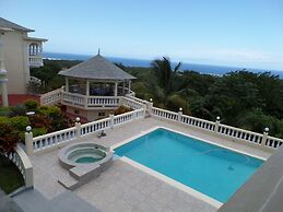 The Royal Kensington Villa