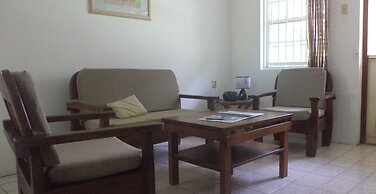 Happy Turtle Apartments