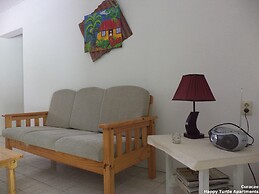 Happy Turtle Apartments