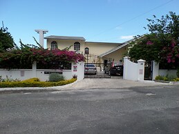 The Royal Kensington Guest House