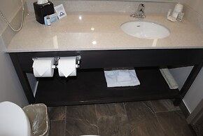 Days Inn & Suites by Wyndham Lindsay