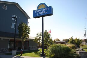 Days Inn & Suites by Wyndham Lindsay
