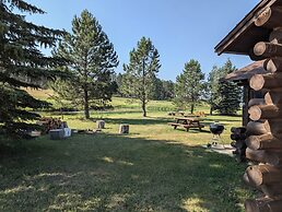 Gold Camp Cabins