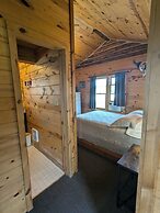 Gold Camp Cabins