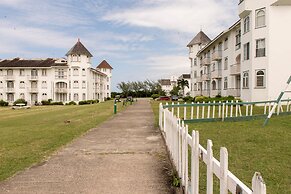 Seacastles Exora Beach Suite