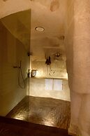 Le Malve Cave Retreat