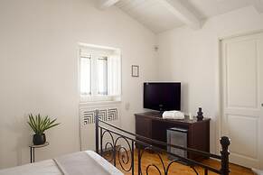 Le Malve Cave Retreat