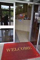 Peninsula Plaza Hotel