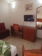 Peninsula Plaza Hotel