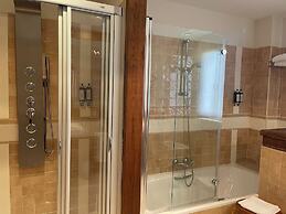 Hosteria de Torazo Nature Hotel & Spa