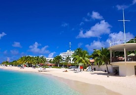 Court Manor at Montego Bay Club