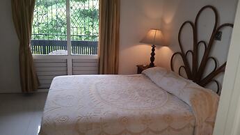 Court Manor at Montego Bay Club