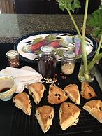 Salt Spring Carriage House B&B