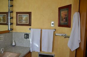 Where Eagles Fly Bed & Breakfast