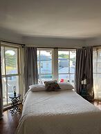 The Inn at Old Harbor