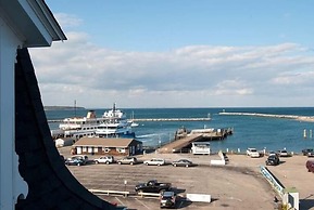 The Inn at Old Harbor