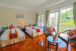 Brookside Valley Resort