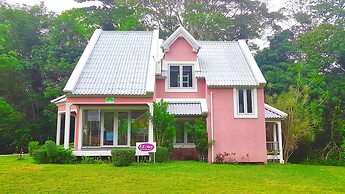 Brookside Valley Resort