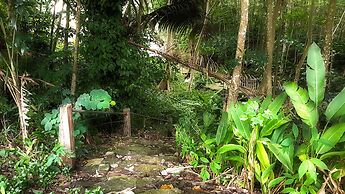 Brookside Valley Resort