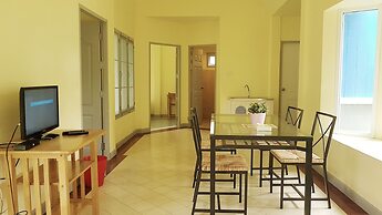 Brookside Valley Resort