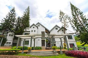 Brookside Valley Resort