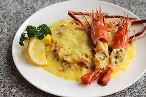 Brookside Valley Resort