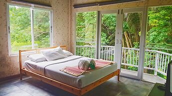 Brookside Valley Resort