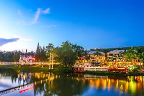 Brookside Valley Resort