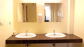 Brookside Valley Resort