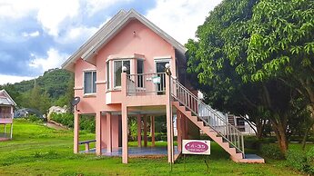 Brookside Valley Resort