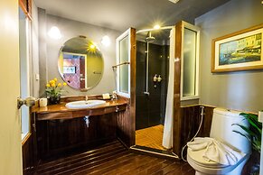 Brookside Valley Resort