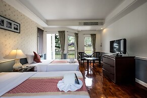 Brookside Valley Resort