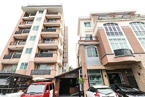 Greenview Ekkamai 10