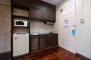 Greenview Ekkamai 10