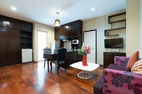 Greenview Ekkamai 10