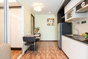 Greenview Ekkamai 10