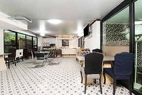 Greenview Ekkamai 10