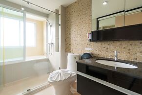 Greenview Ekkamai 10