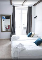 Hostal Vázquez de Mella