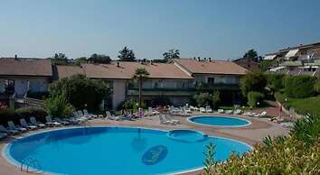 Kristall Lago Residence