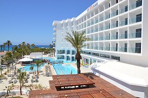 Vassos Nissi Plage Hotel & Spa