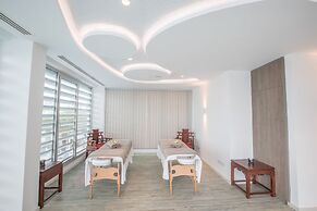 Vassos Nissi Plage Hotel & Spa