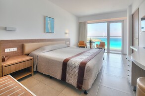 Vassos Nissi Plage Hotel & Spa