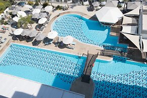 Vassos Nissi Plage Hotel & Spa