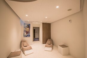 Vassos Nissi Plage Hotel & Spa